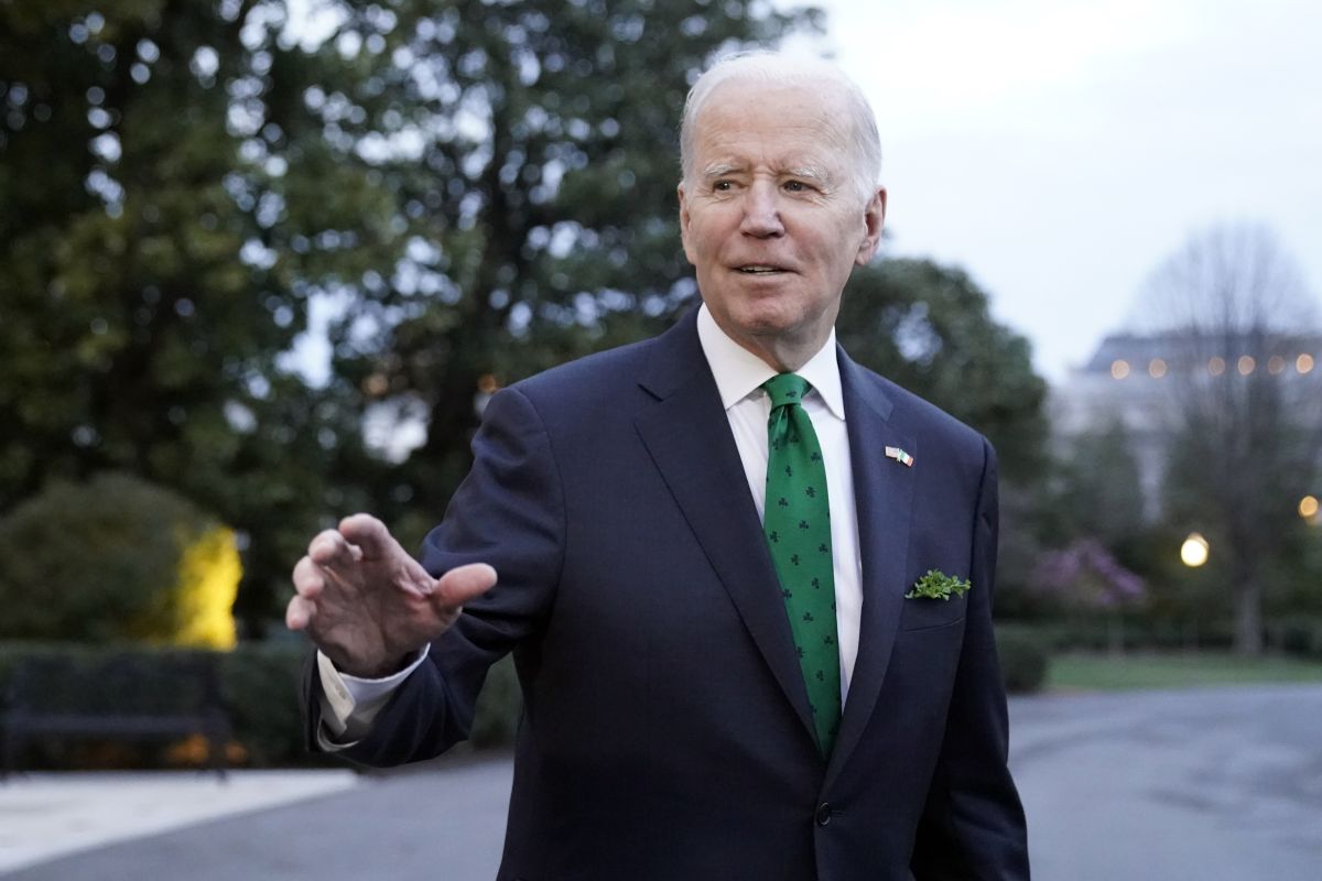 President Biden Issues First Veto, Defending Labor Dept. 'ESG' Rule ...