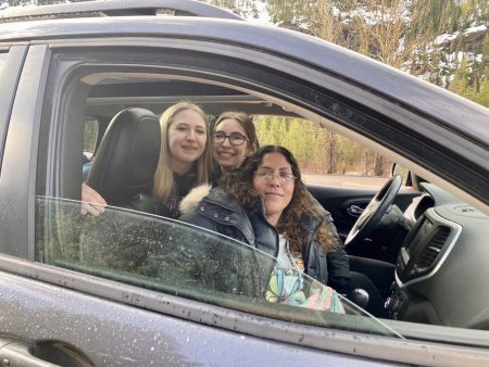 Stacy Boisseau, Kaya McIntosh, and Hailey McIntosh at Yellowstone May 5 2023